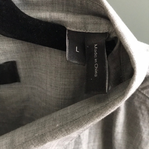 light gray THEORY 100% cotton button down longsleeve lightweight shirt EUC - Picture 3 of 6
